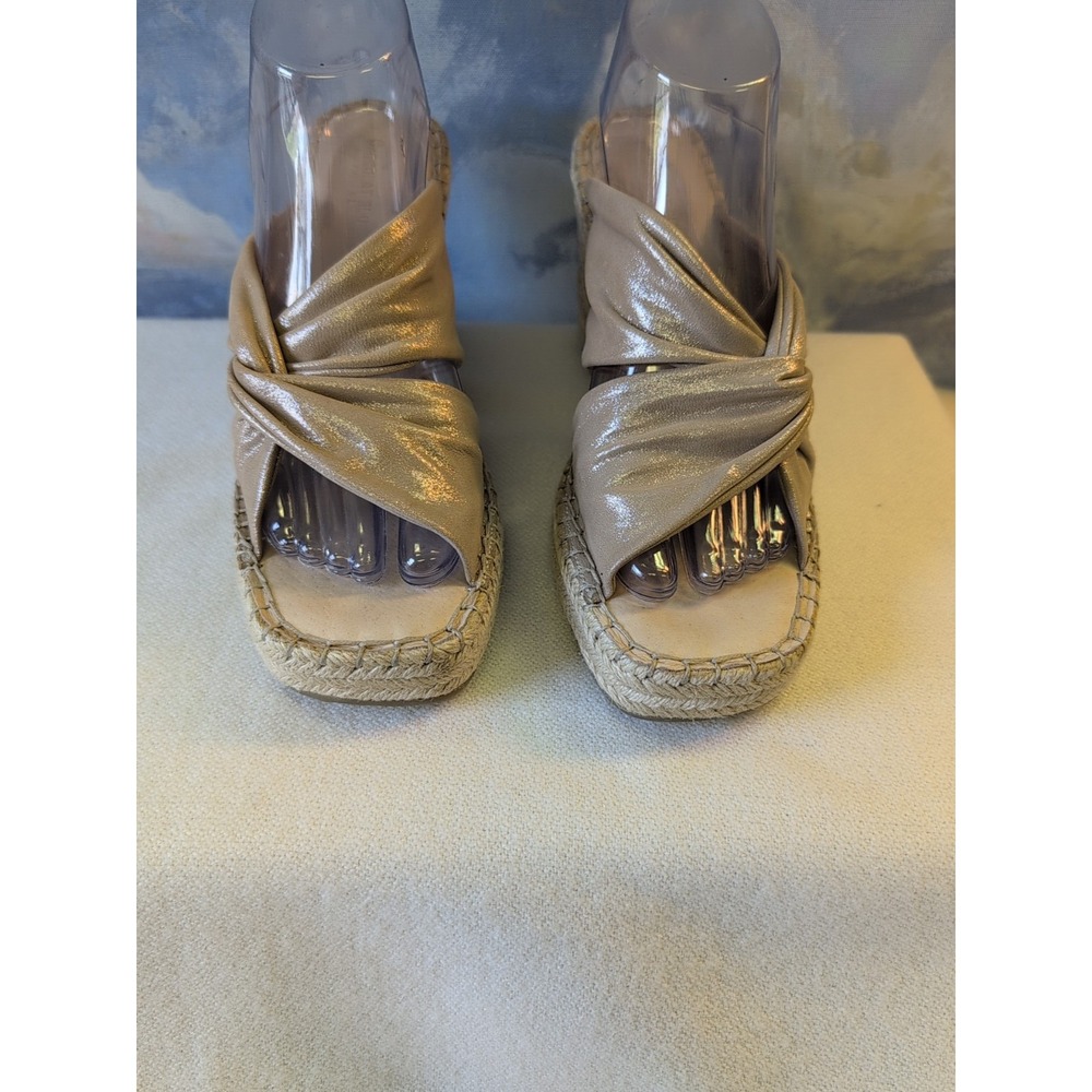 NEW! Chocolat Blu 9.5 'Sabrina' Platform Wedge $188 In Champagne